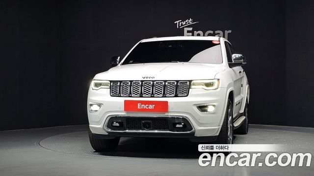 Jeep Cherokee 3.0 Diesel Overland WK2 - фото 2