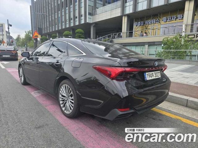Toyota Avalon 5-го поколения 2.5 Hybrid - фото 4