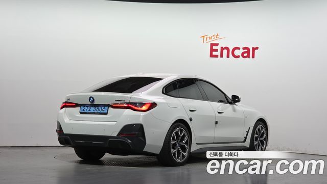 BMW i4 eDrive40 M Sports Pro - фото 1