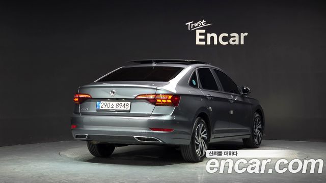Volkswagen Jetta 7-го поколения 1.4 TSI Prestige - фото 1