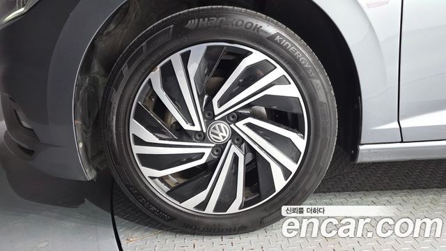 Volkswagen Jetta 7-го поколения 1.4 TSI Prestige - фото 4