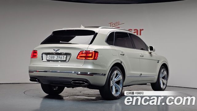 Bentley Bentayga 6.0 W12 - фото 0