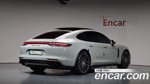 Porsche Panamera 4.0 GTS - фото 0