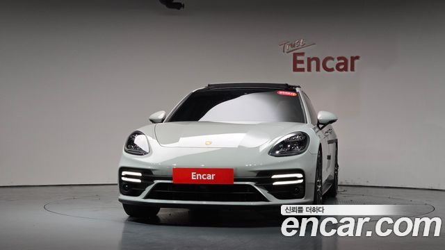 Porsche Panamera 4.0 GTS - фото 1