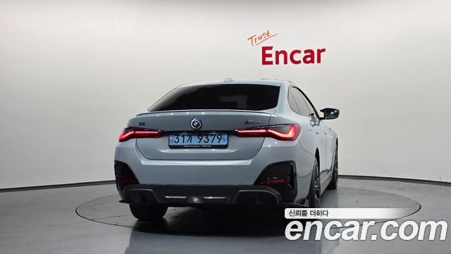 BMW i4 eDrive40 M Sports Pro - фото 3
