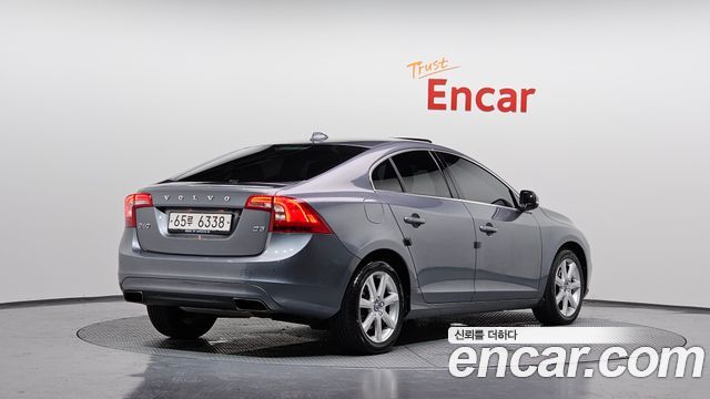 Volvo S60 D3 2nd - фото 1