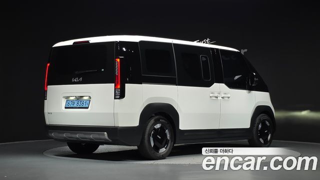 Kia PV5 Passenger 5 Seater Plus - фото 1