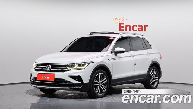Volkswagen Tiguan 2-го поколения 2.0 TDI Prestige - фото 0
