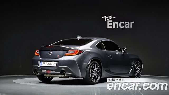 Toyota 86 GR86 2.4 Standard - фото 0