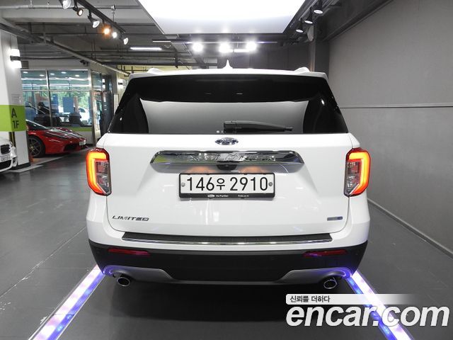 Ford Explorer 6-го поколения 2.3 LimIted 4WD - фото 3