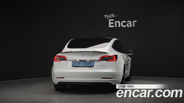 Tesla Model 3 Long Range AWD - фото 3