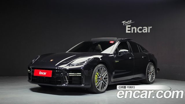 Porsche Panamera 2.9 AWD E-Hybrid - фото 0