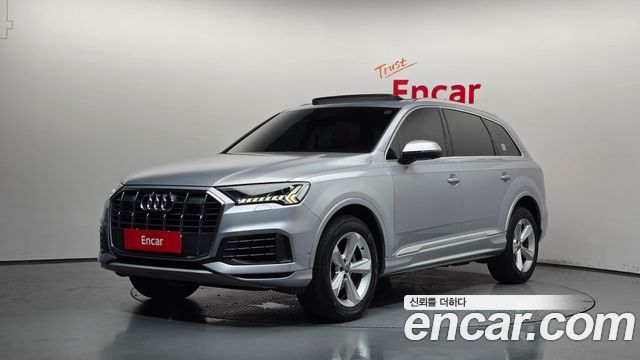 Audi Q7 45 TDI Quattro - фото 0