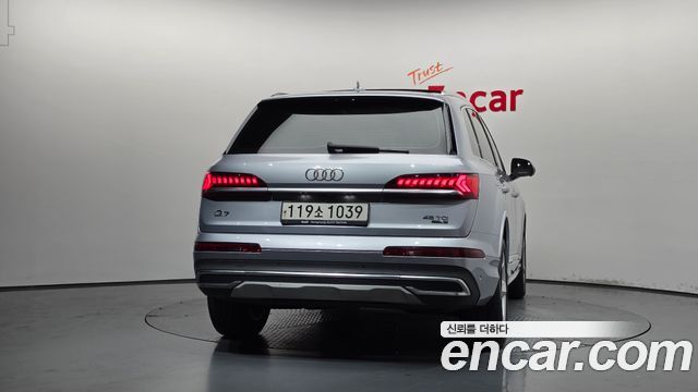 Audi Q7 45 TDI Quattro - фото 3