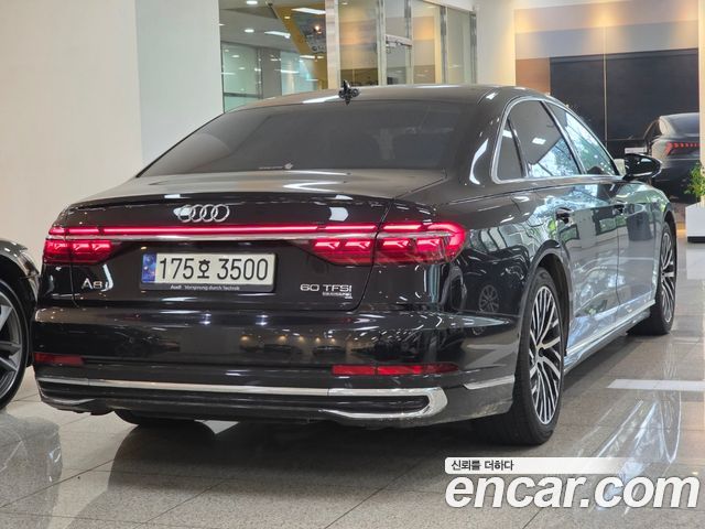 Audi A8 D5 60 TFSI Quattro LWB - фото 1