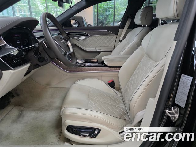 Audi A8 D5 60 TFSI Quattro LWB - фото 4