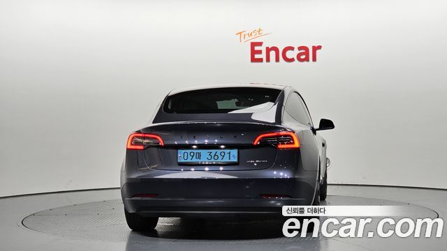 Tesla Model 3 Long Range AWD - фото 2