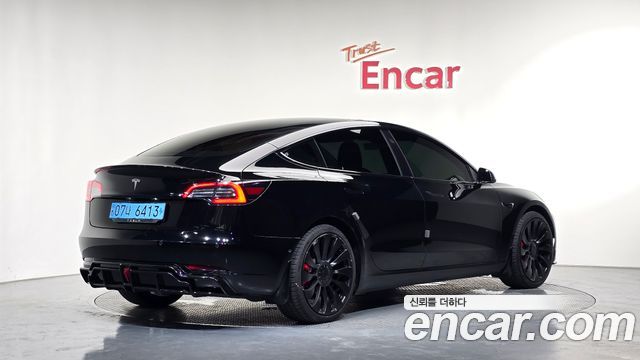 Tesla Model 3 Long Range AWD - фото 1
