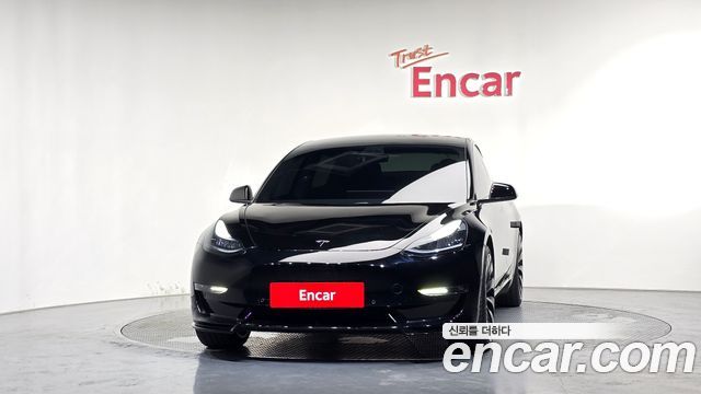 Tesla Model 3 Long Range AWD - фото 2