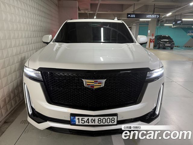 Cadillac Escalade 5-го поколения 6.2 Sports Platinum - фото 0