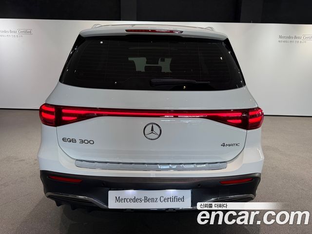 Mercedes-Benz EQB X243 EQB300 4MATIC AMG Line - фото 3