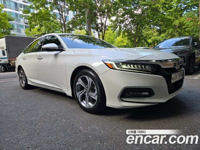Honda Accord 10-го поколения 1.5 Turbo - фото 2