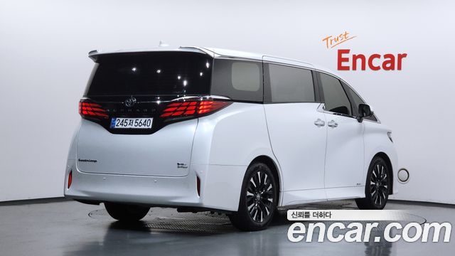 Toyota Alphard 4-го поколения 2.5 HEV Executive AWD - фото 1