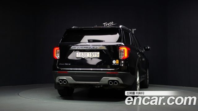 Ford Explorer 6-го поколения 3.0 Platinum 4WD - фото 3