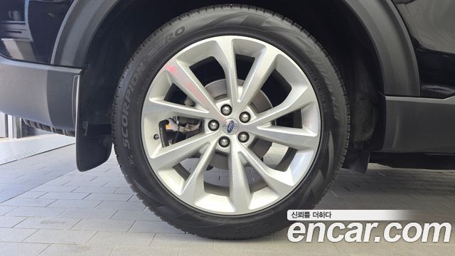 Ford Explorer 6-го поколения 3.0 Platinum 4WD - фото 4