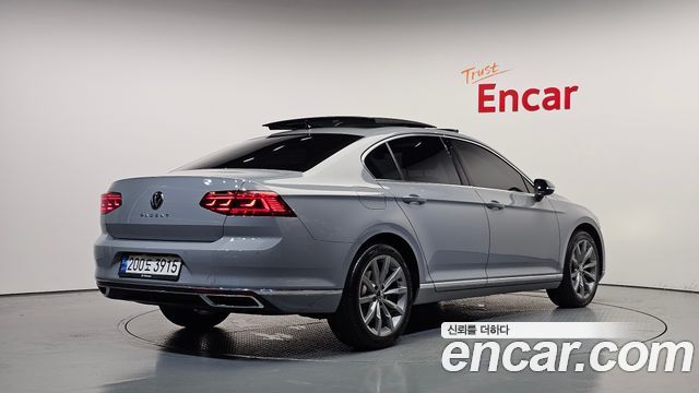 Volkswagen Passat B8 2.0 TDI Prestige - фото 1