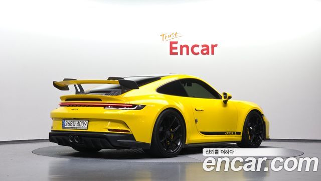 Porsche 911 GT3 - фото 1