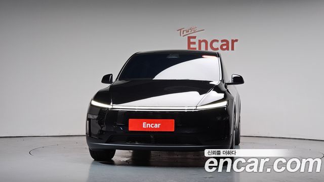 Tesla Model Y Premium RWD - фото 1