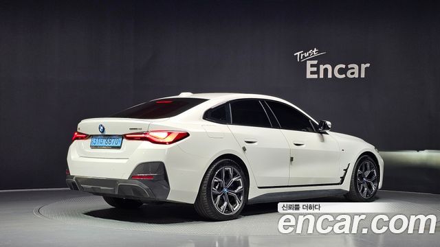 BMW i4 eDrive40 M Sports Pro - фото 1