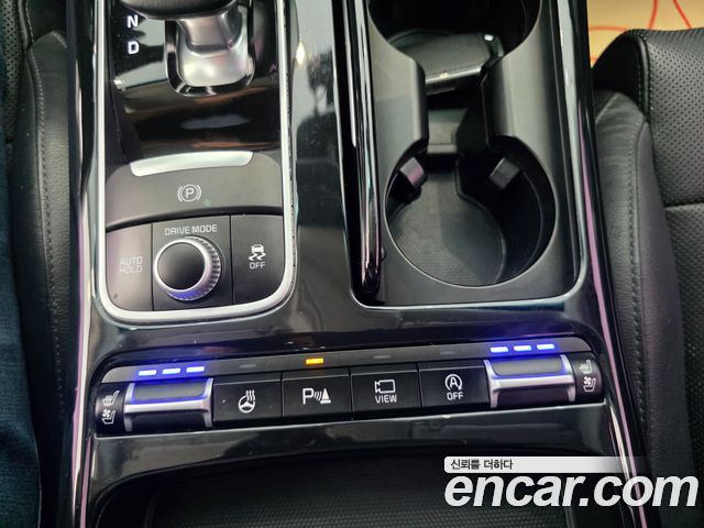 Kia Stinger 2.0 Turbo 2WD Platinum - фото 4