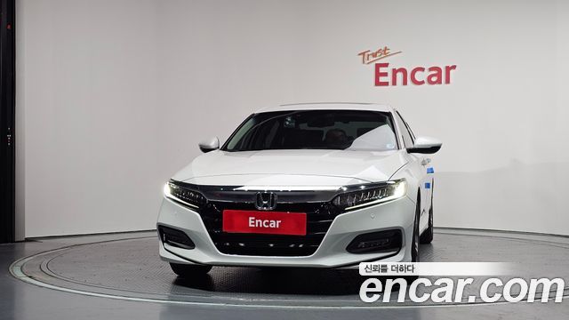 Honda Accord 10-го поколения 1.5 Turbo - фото 2