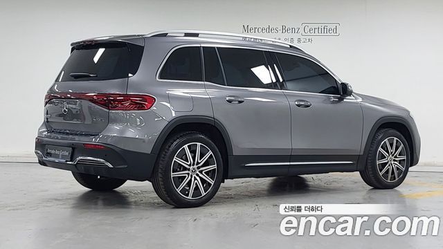 Mercedes-Benz EQB X243 EQB300 4MATIC AMG Line - фото 1