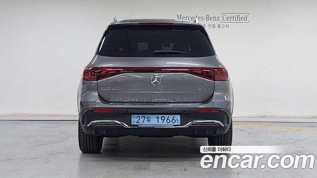 Mercedes-Benz EQB X243 EQB300 4MATIC AMG Line - фото 3