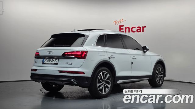 Audi Q5 FY 45 TFSI Quattro - фото 1