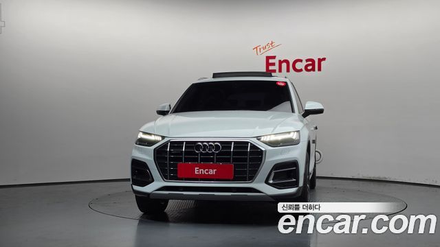 Audi Q5 FY 45 TFSI Quattro - фото 2