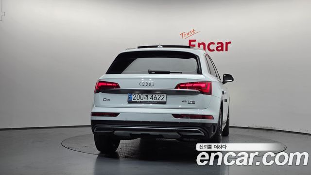 Audi Q5 FY 45 TFSI Quattro - фото 3