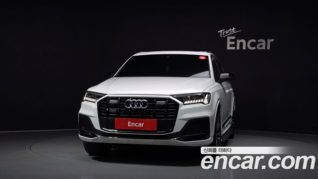 Audi Q7 55 TFSI Quattro Premium - фото 2