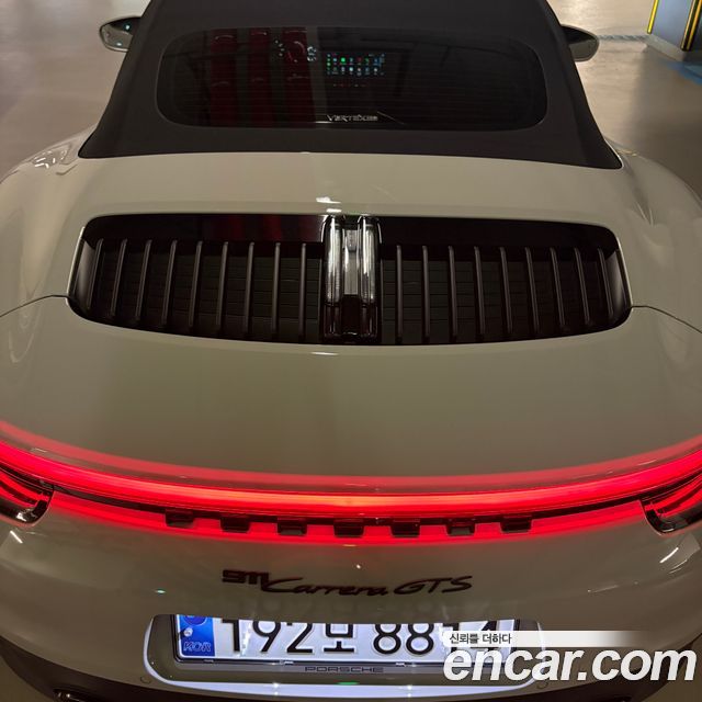 Porsche 911 Carrera GTS Cabriolet - фото 3
