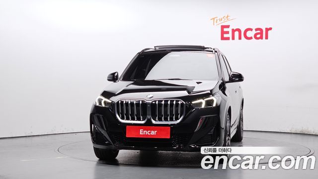 BMW X1 U11 xDrive 20i M Sport - фото 2