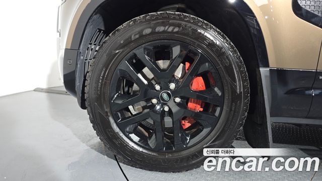 Land Rover Defender L663 110 P400 X - фото 4