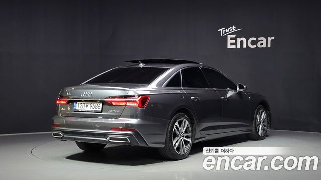 Audi A6 C8 45 TFSI Premium - фото 1