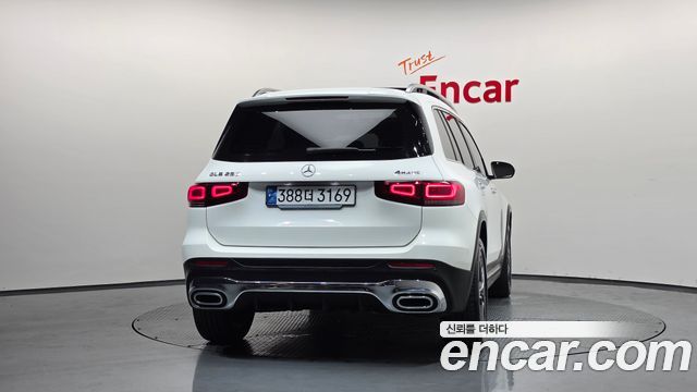 Mercedes-Benz GLB-Class X247 GLB250 4MATIC - фото 3