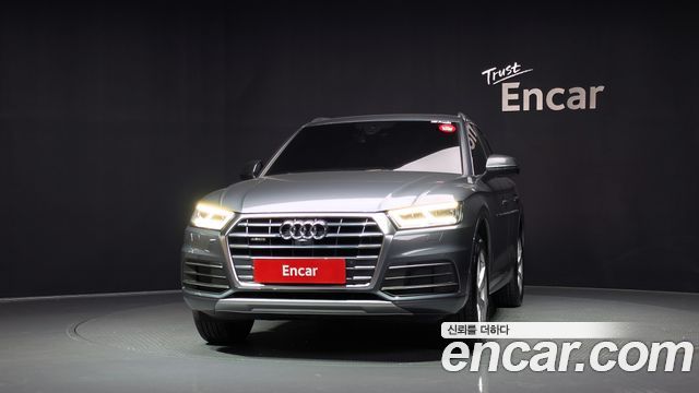 Audi Q5 FY 40 TDI Quattro Premium - фото 2
