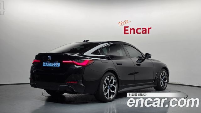 BMW i4 eDrive40 M Sports Pro - фото 1