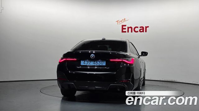 BMW i4 eDrive40 M Sports Pro - фото 3