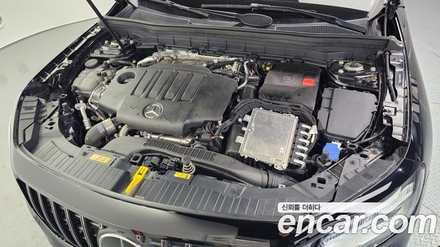 Mercedes-Benz GLB-Class X247 GLB200 d - фото 4
